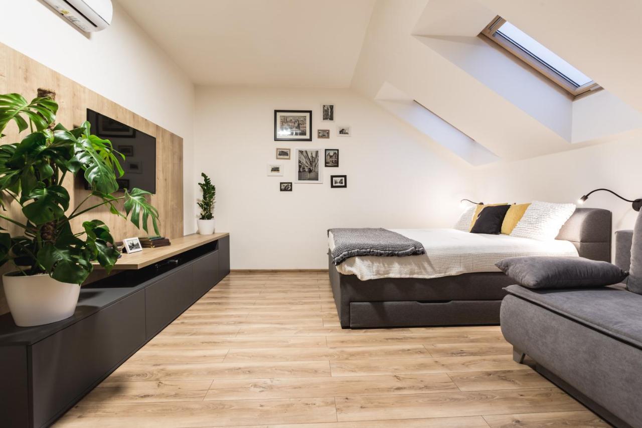 Flexihome Sk - Komenskeho - Private Parking Spot - Ultra Modern And Stylish Apartment Kosice